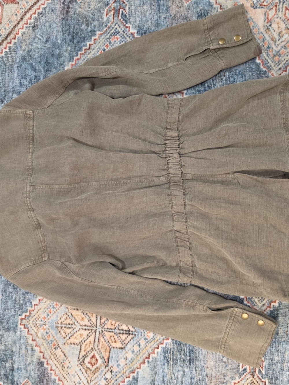 C&C California Olive Linen Blend Shirt - Picture 7 of 8